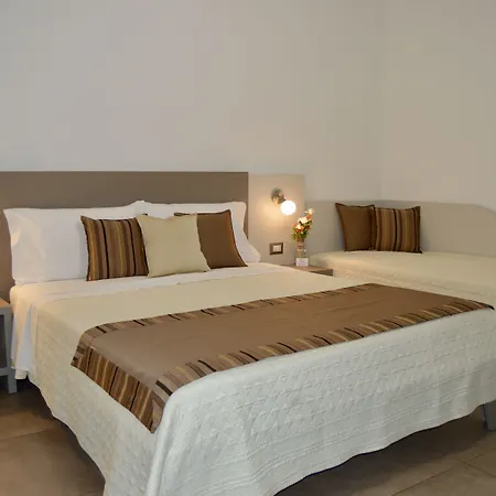 Bed and breakfast Mimi 4*